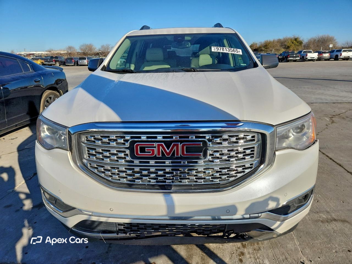 GMC Acadia 2017