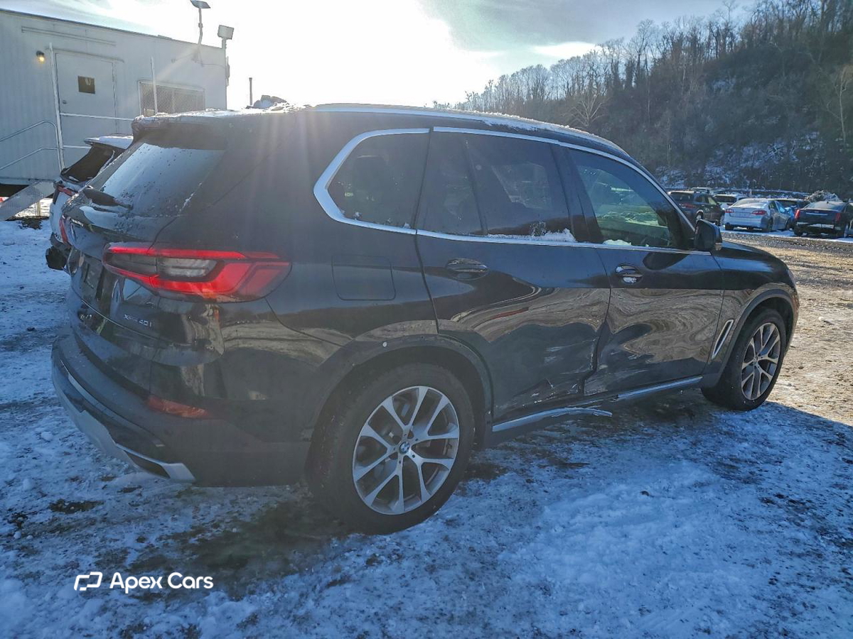 BMW X5 2019