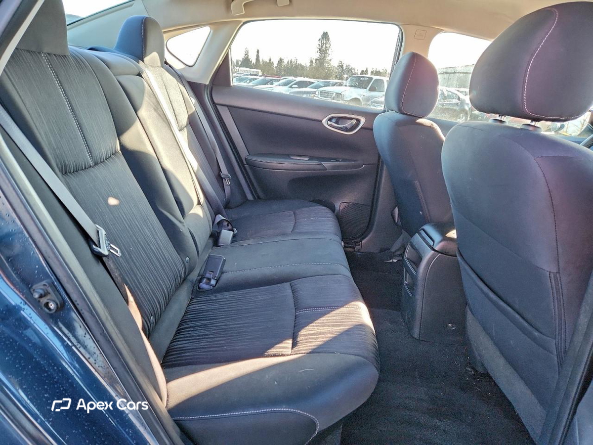 Nissan Sentra 2016