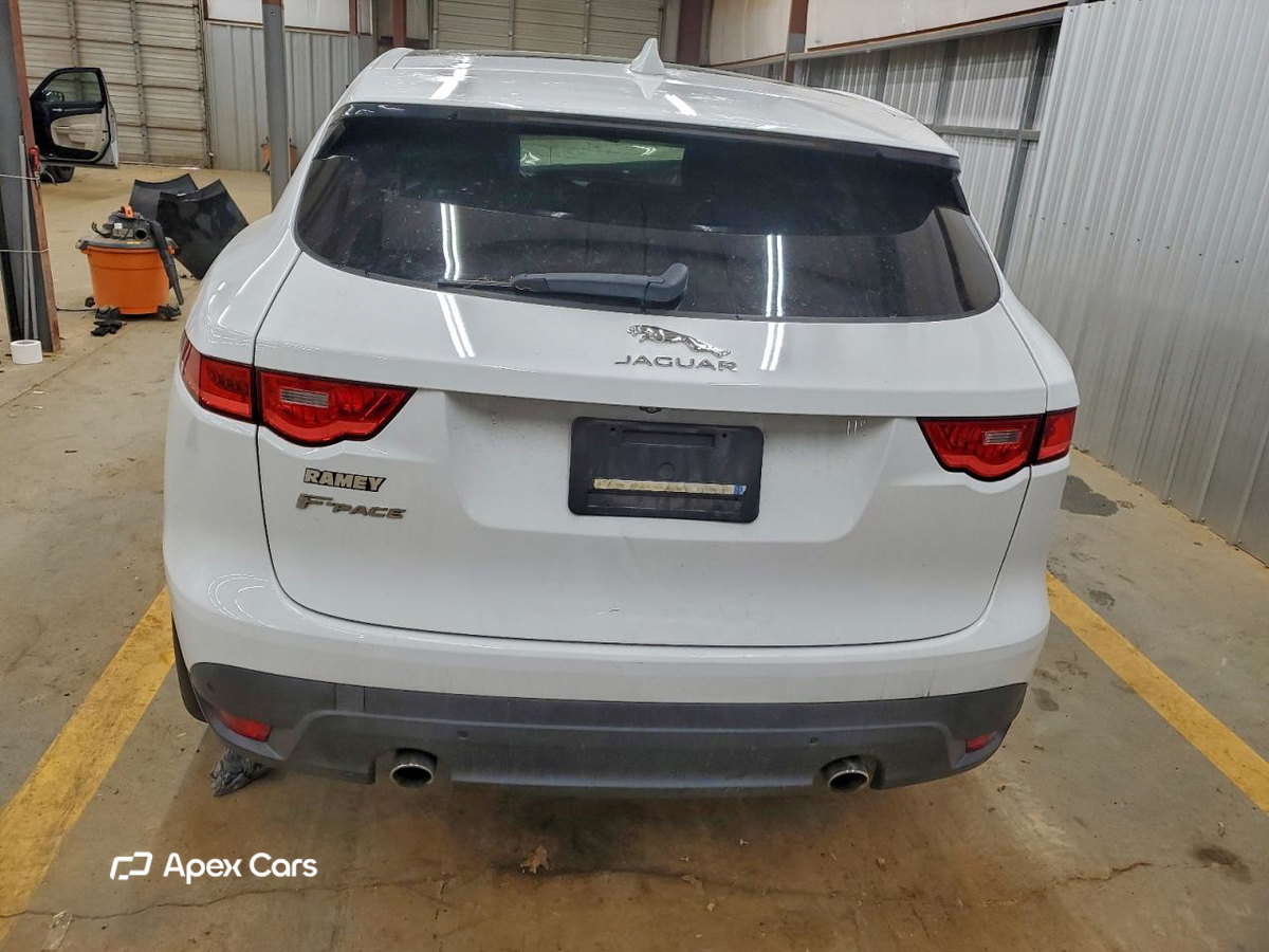 Jaguar F-Pace 2018