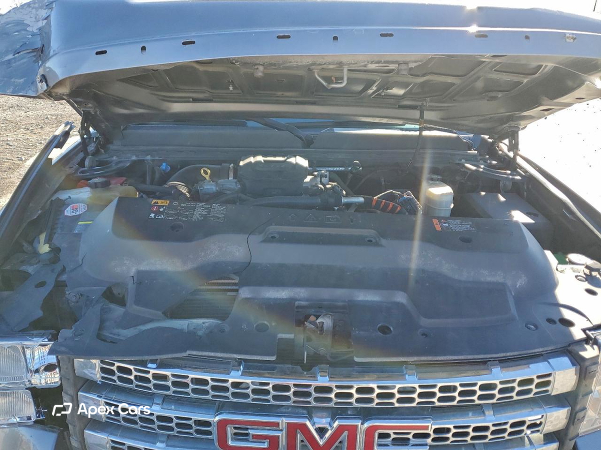 GMC Sierra 2013