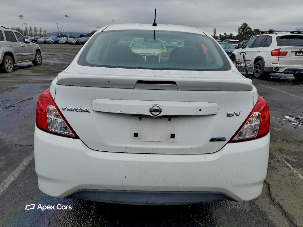 Nissan Versa 2016
