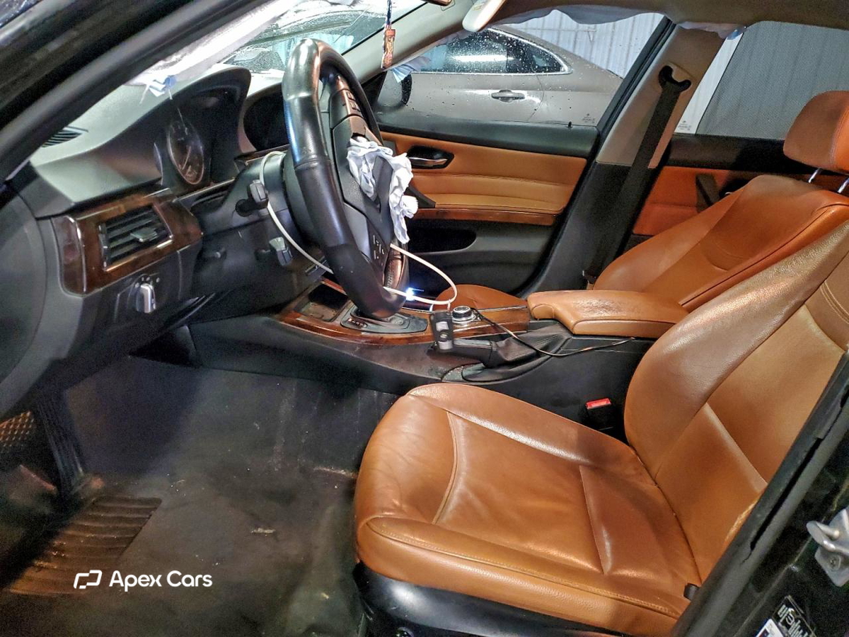 BMW Series 3 2011