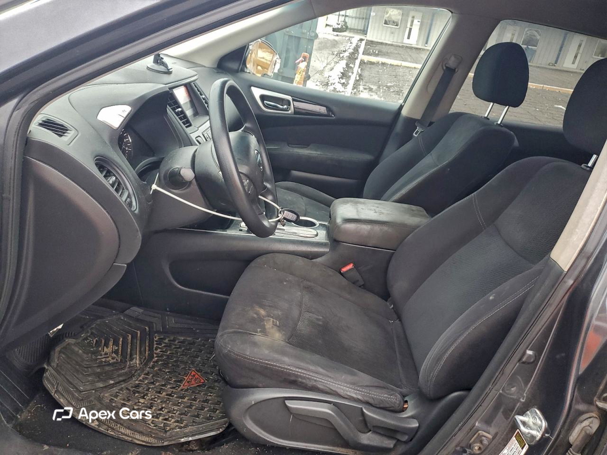 Nissan Pathfinder 2013