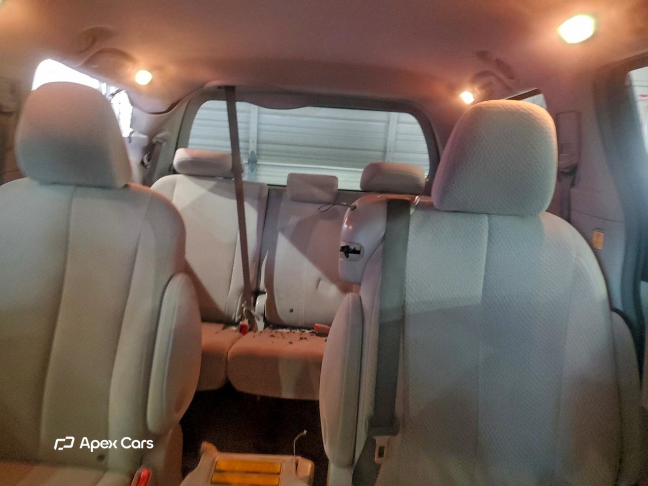 Toyota Sienna 2012