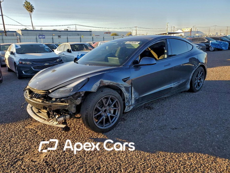 Tesla Model 3 2021 - Image 1 of 12