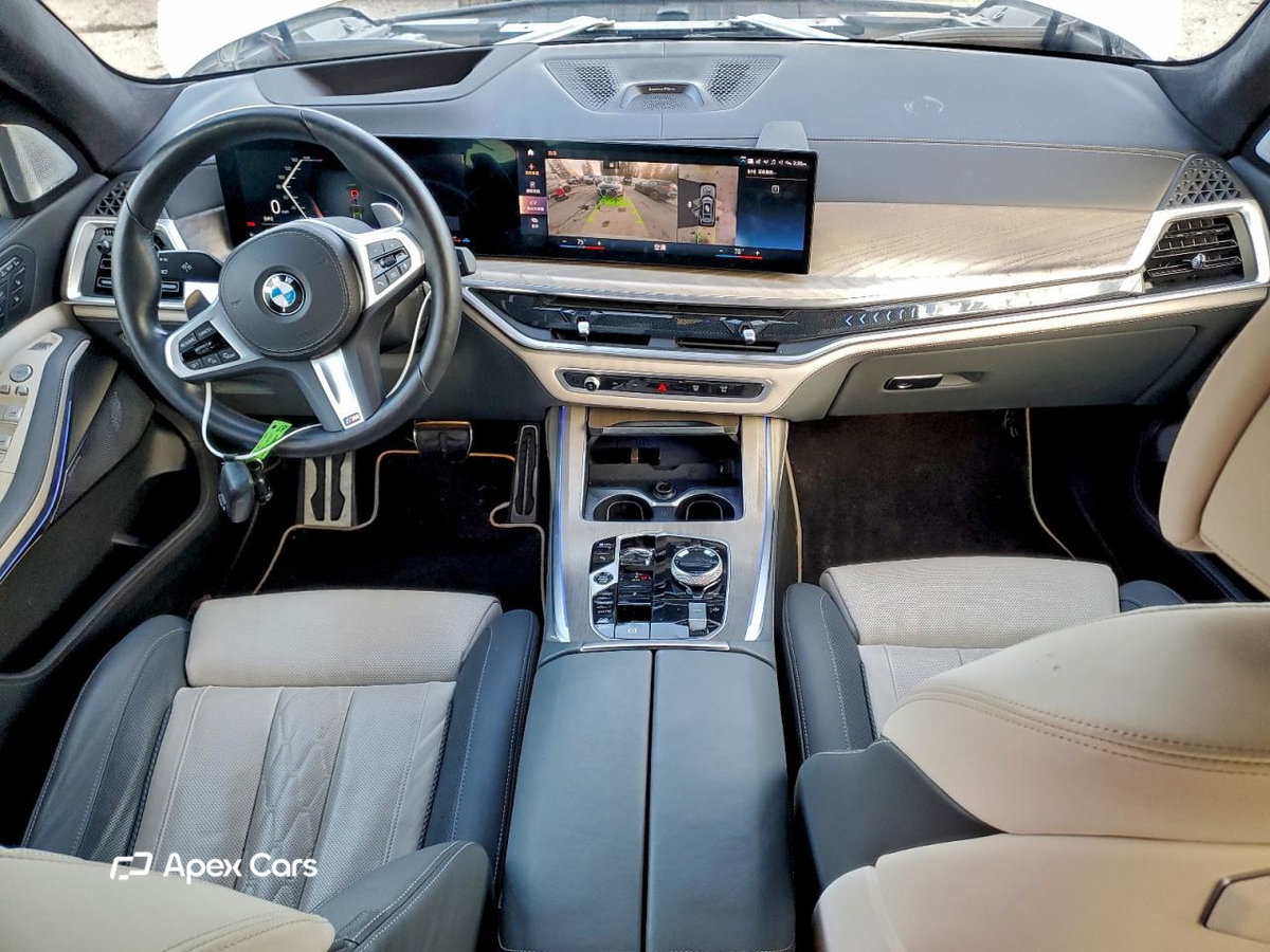 BMW X7 2023