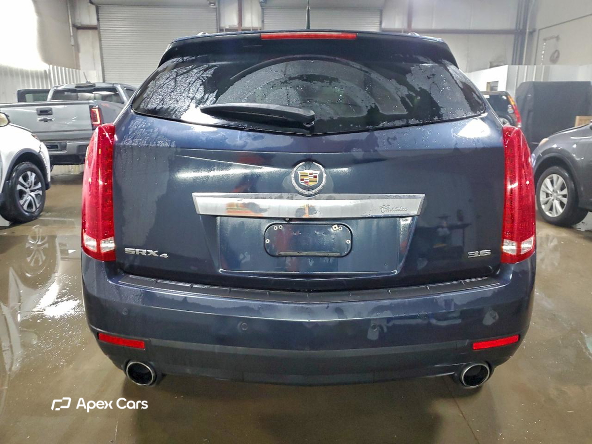 Cadillac SRX 2014
