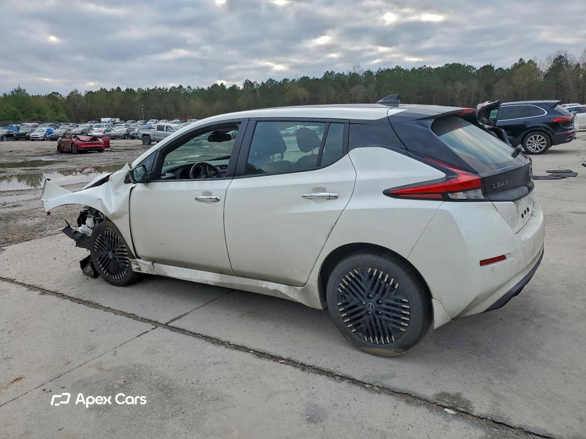 Nissan Leaf 2024