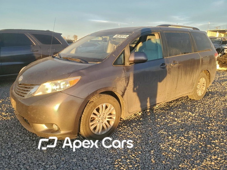 Toyota Sienna 2012 - Image 1 of 13