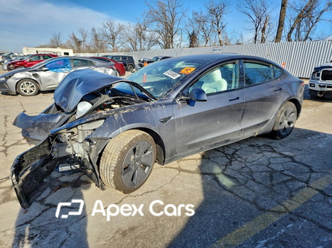 Tesla Model 3 2023 - Image 1 of 13