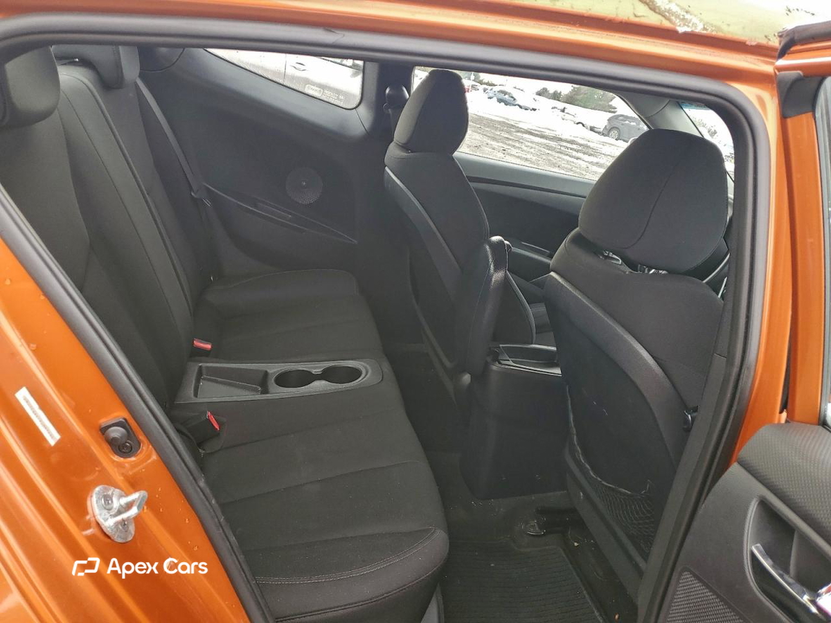 Hyundai Veloster 2013