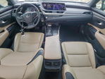 Lexus ES 2021