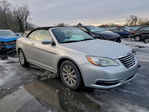 Chrysler 200 2011