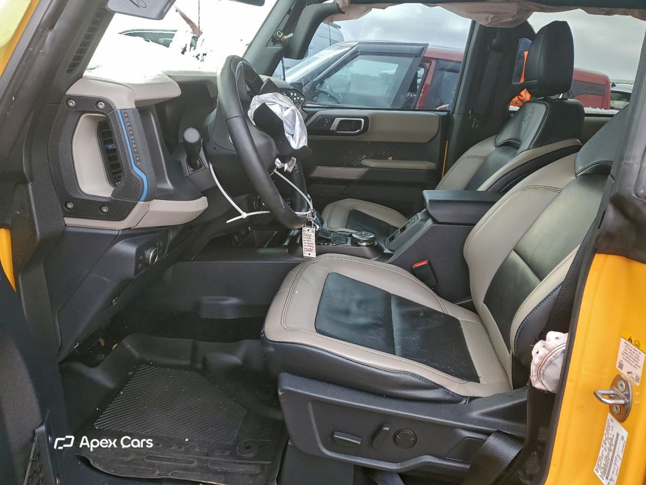 Ford Bronco 2022