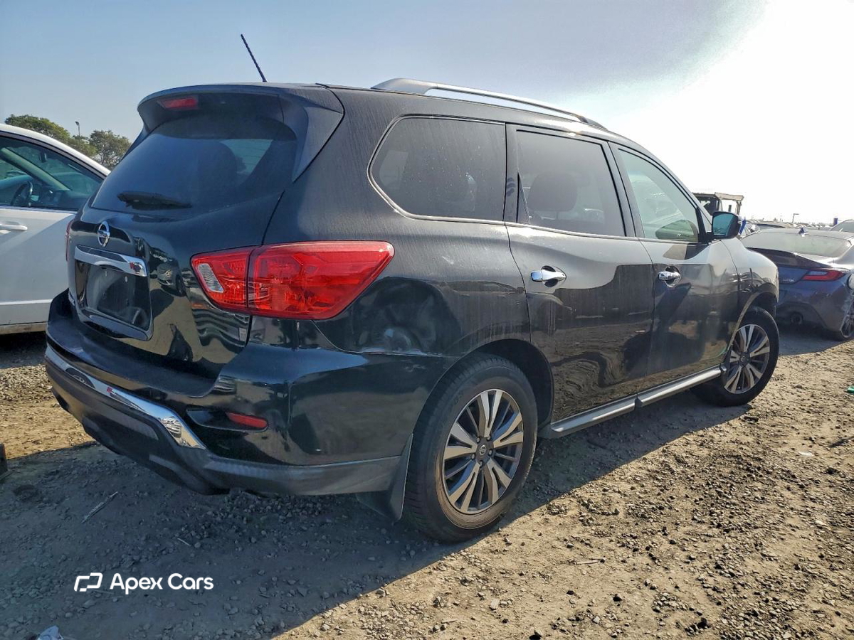 Nissan Pathfinder 2017