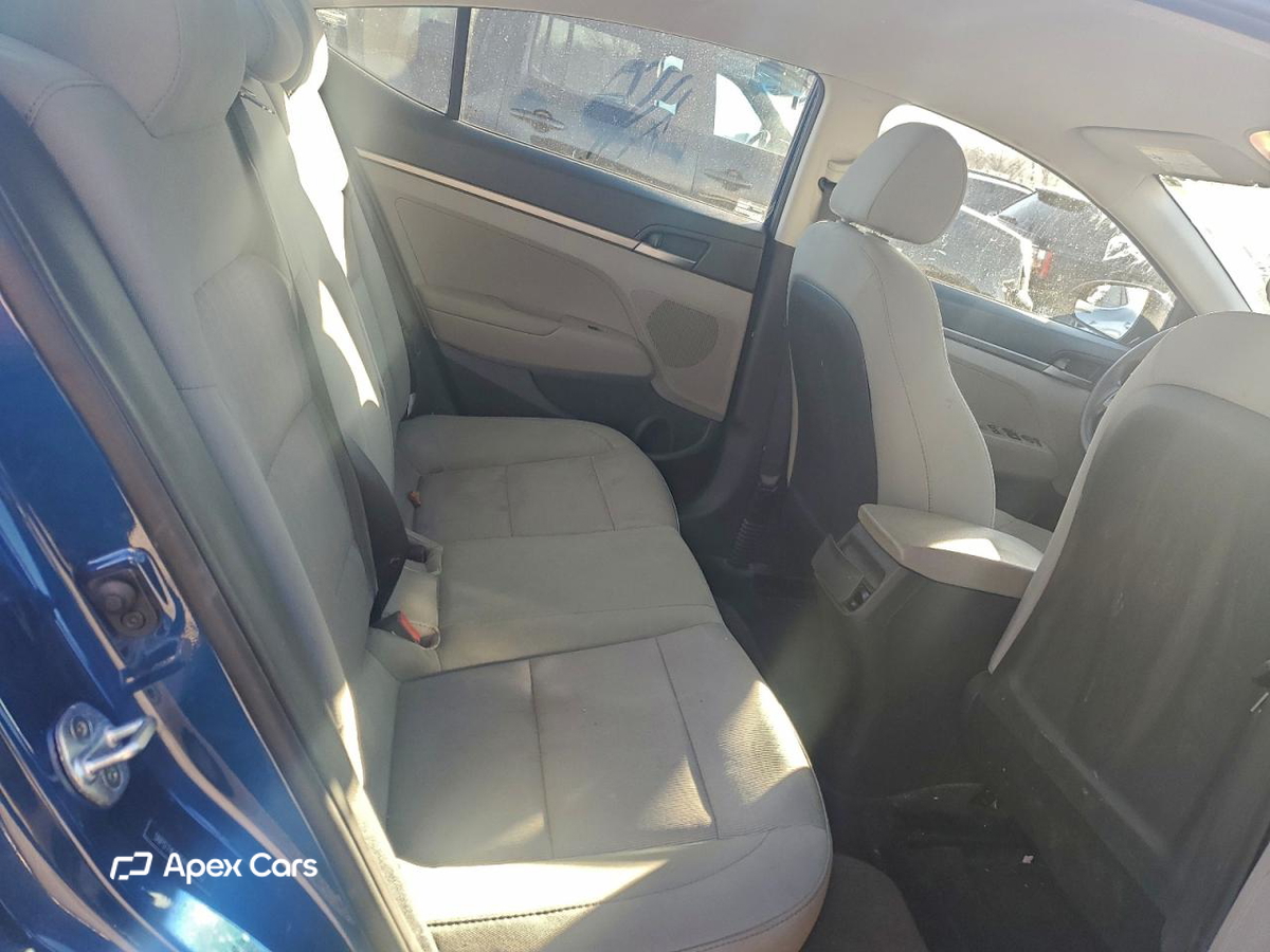Hyundai Elantra 2017