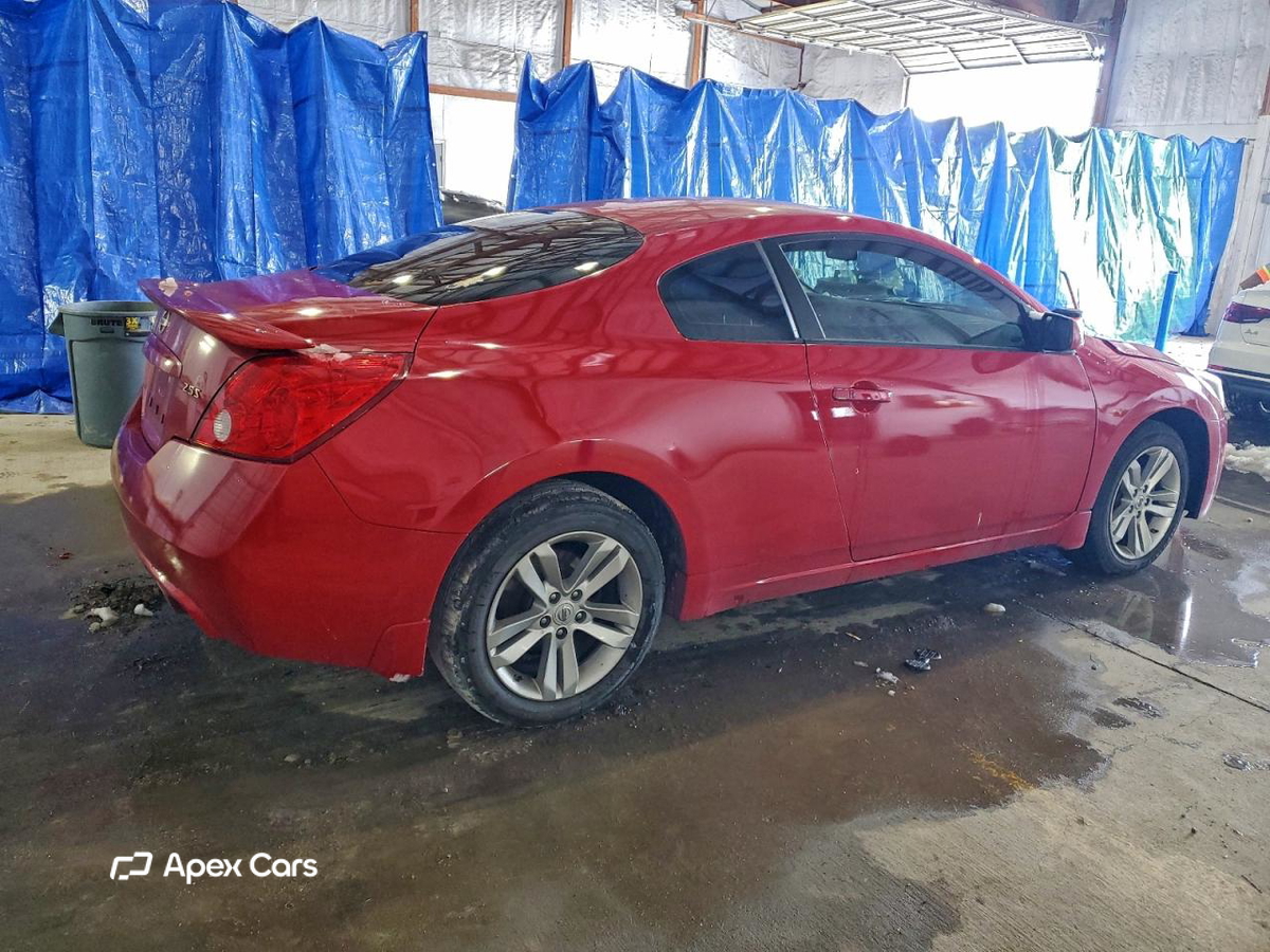 Nissan Altima 2012