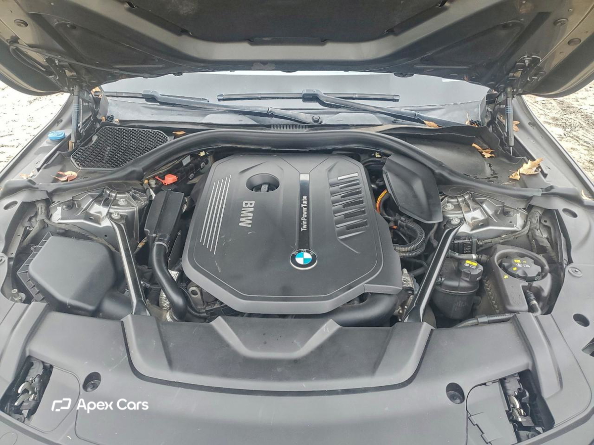 BMW Series 7 2016