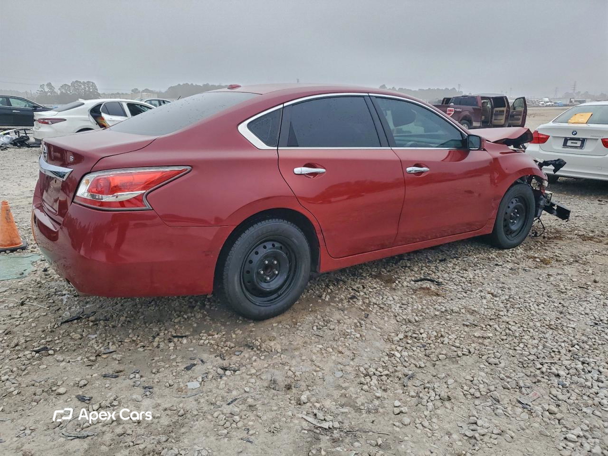Nissan Altima 2015