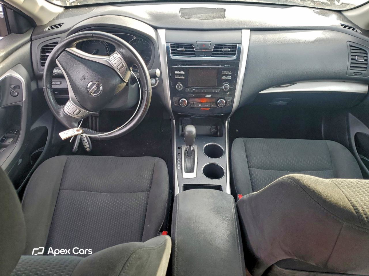 Nissan Altima 2015