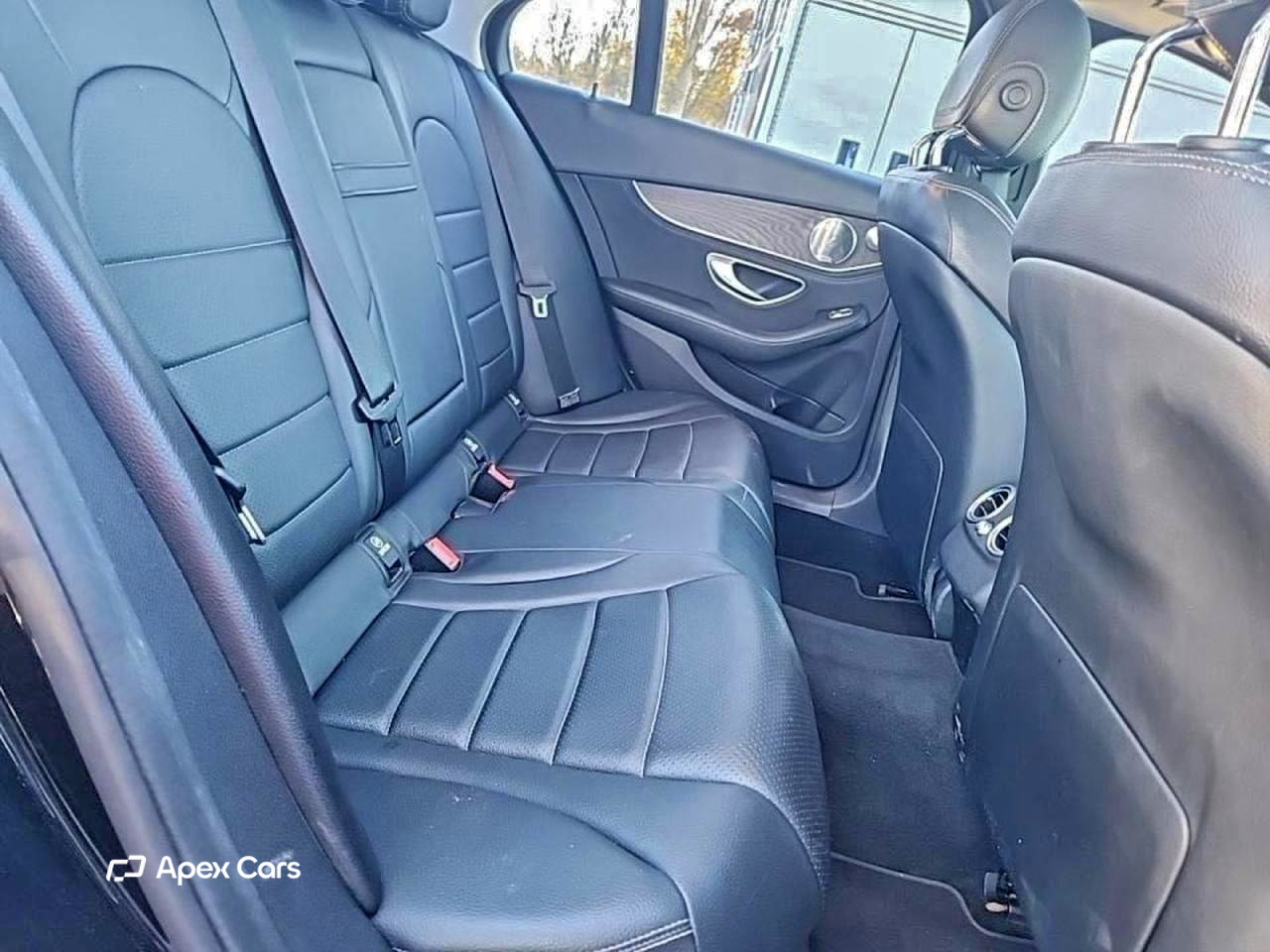 Mercedes-Benz  2015