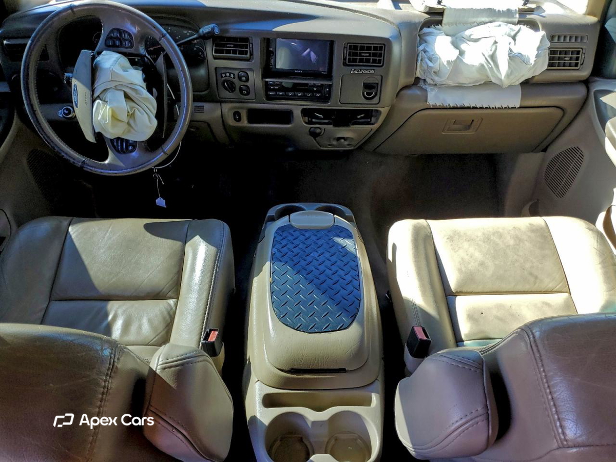 Ford Excursion 2004