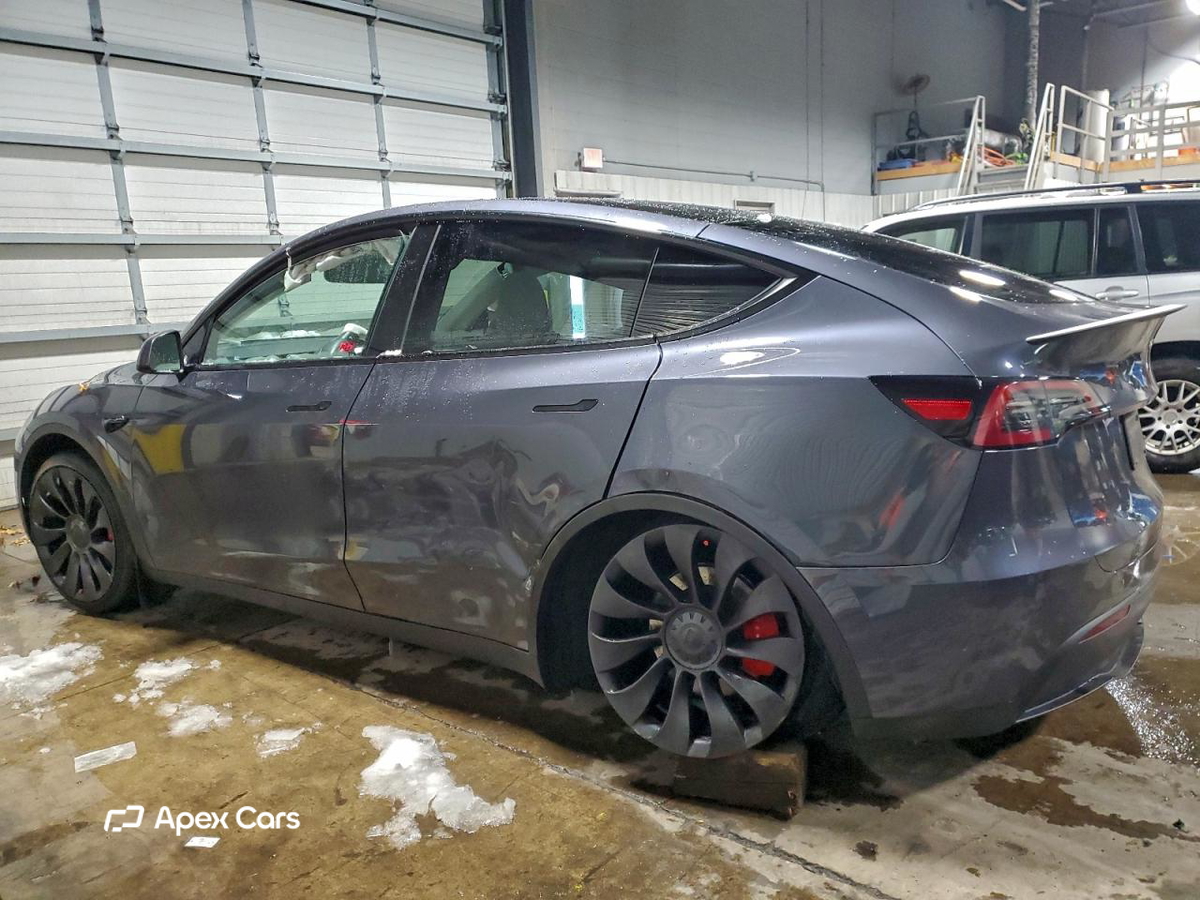 Tesla Model Y 2023