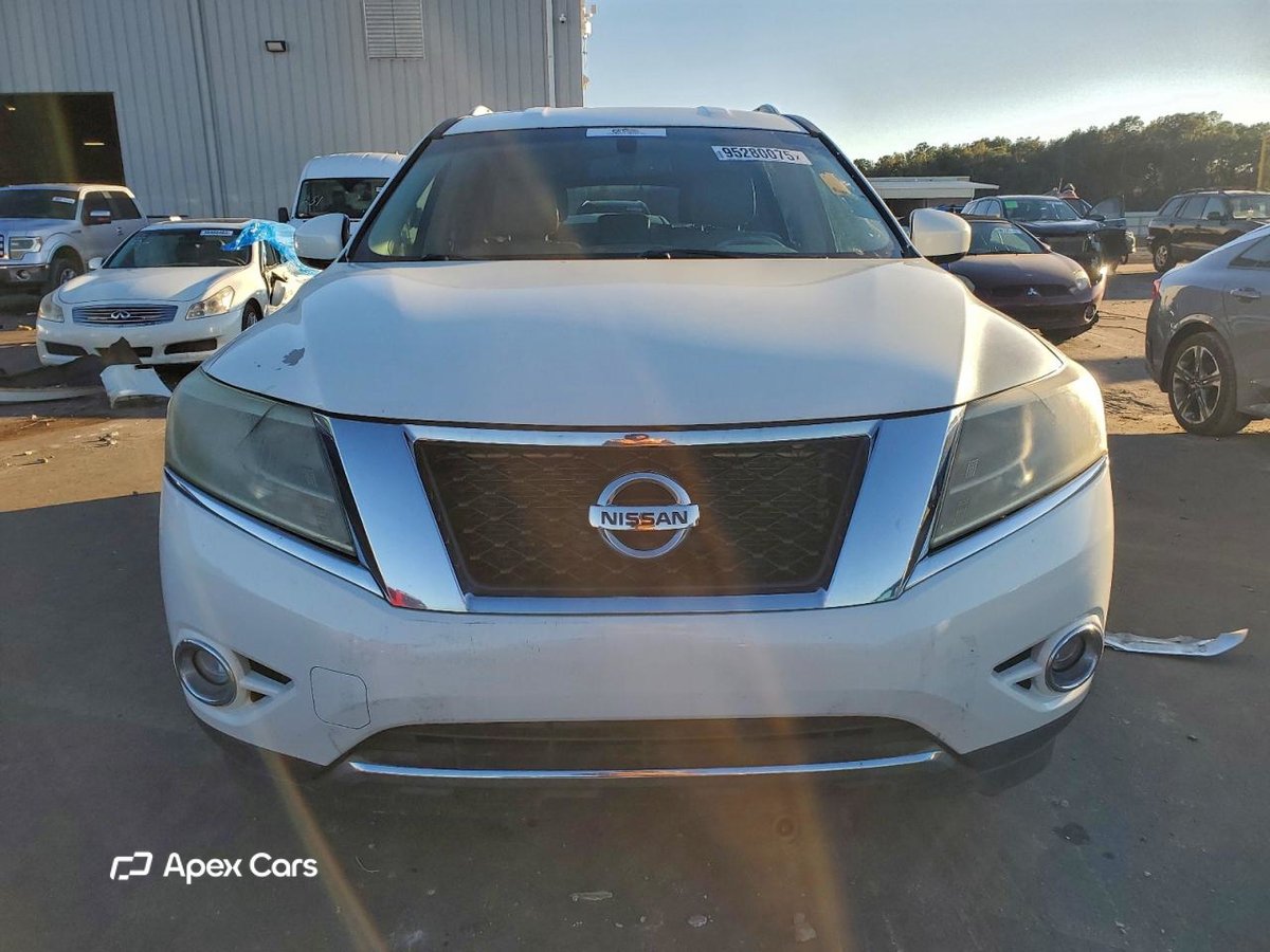 Nissan Pathfinder 2014