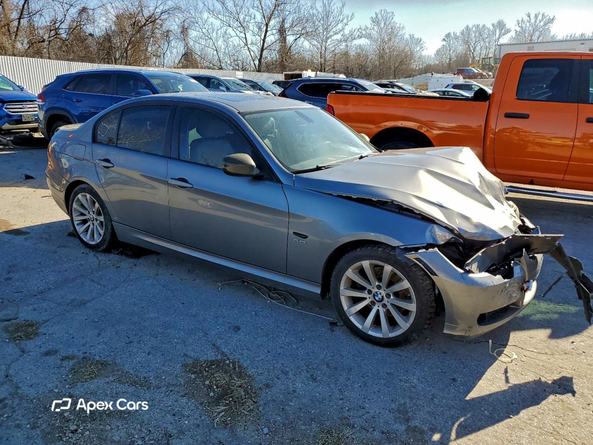 BMW Series 3 2011