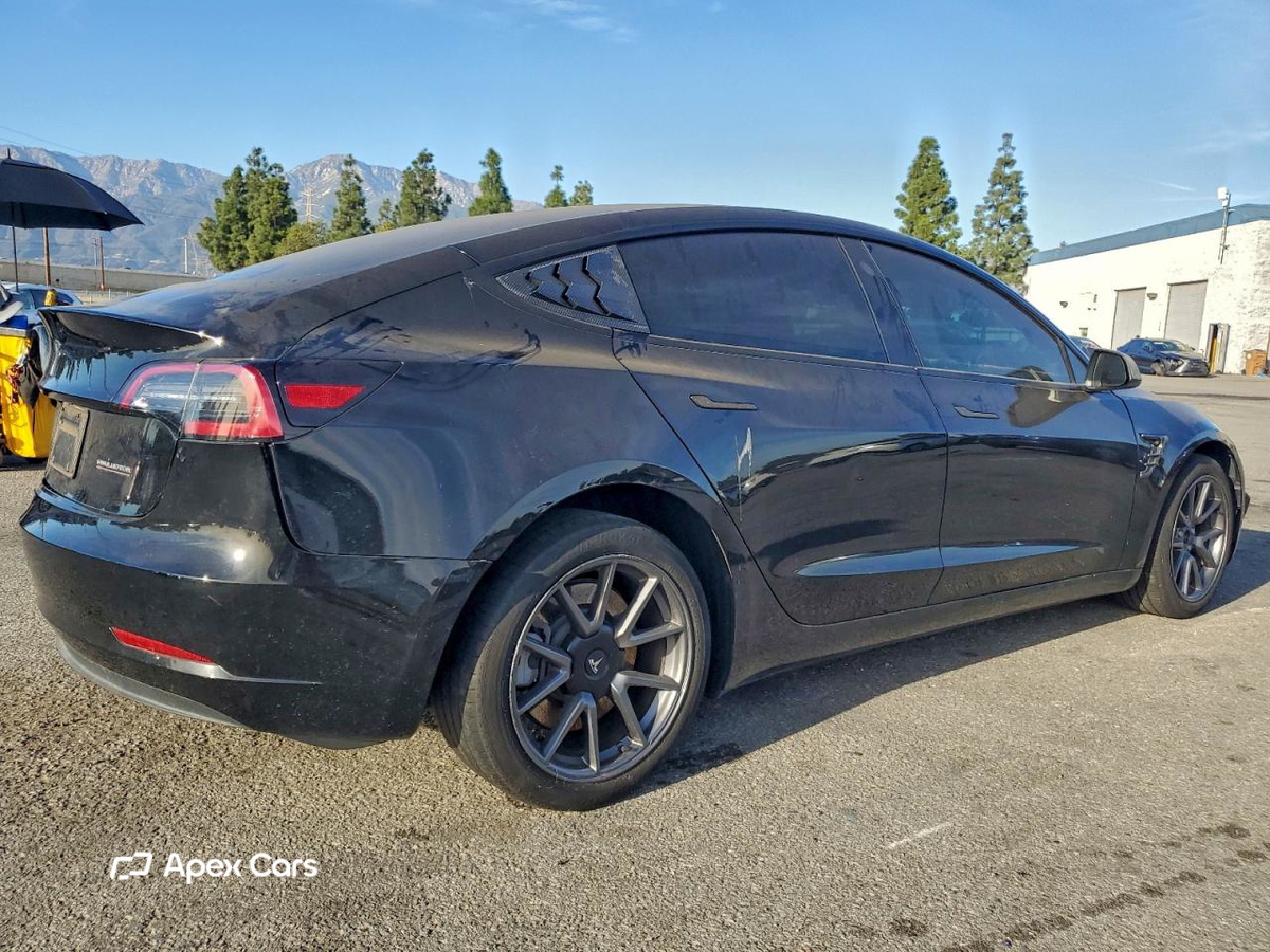 Tesla Model 3 2023