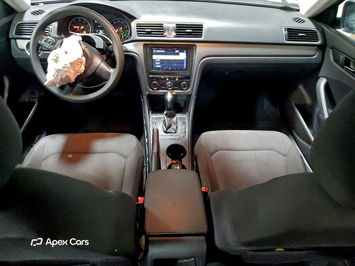 Volkswagen Passat 2013