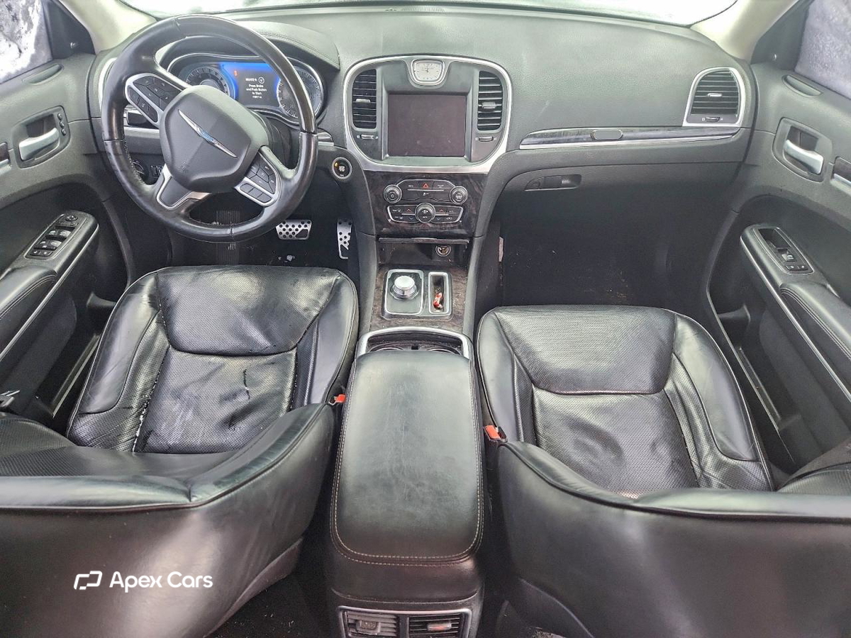 Chrysler 300 2020