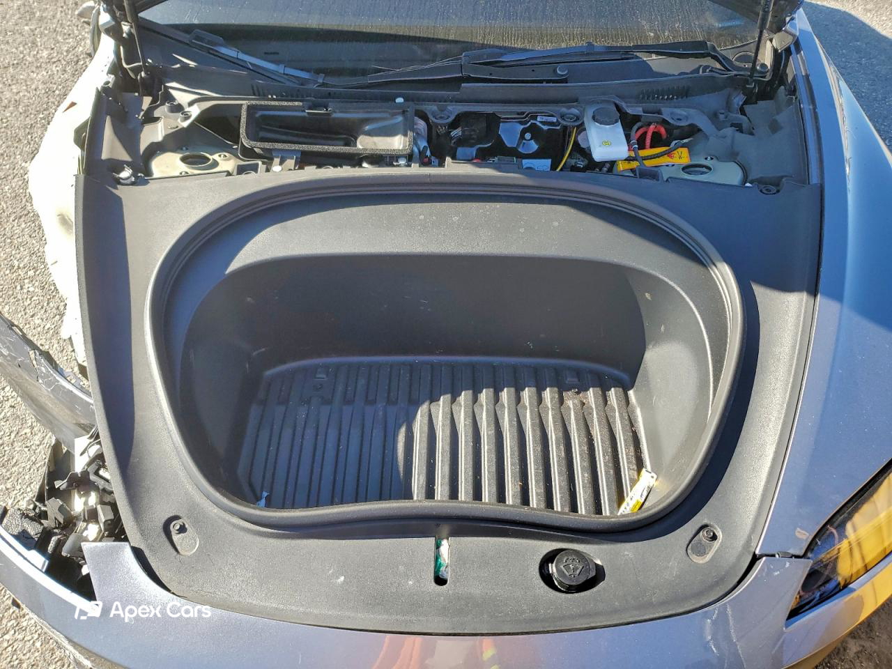 Tesla Model 3 2025