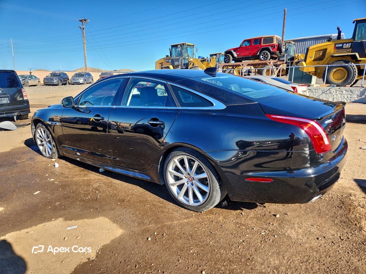 Jaguar XJ 2016