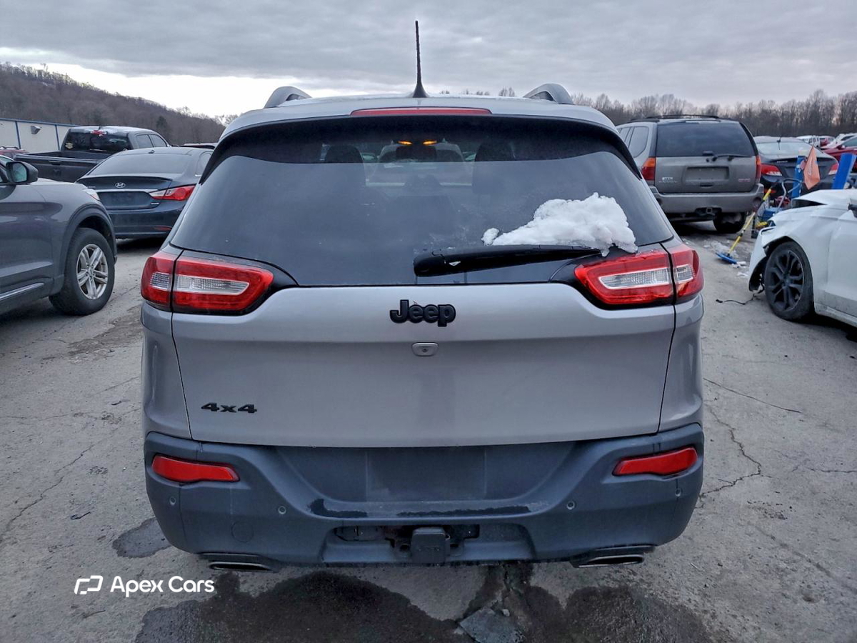 Jeep Cherokee 2016
