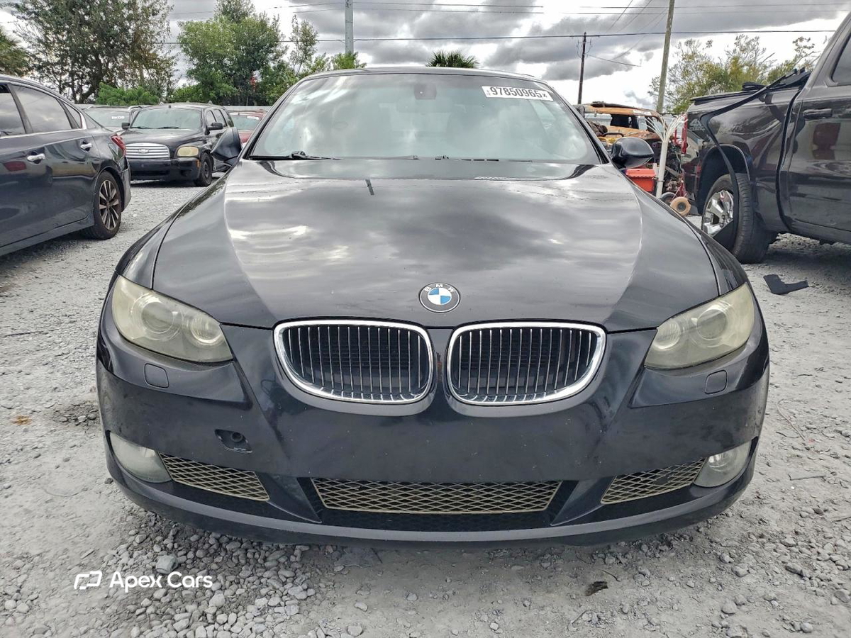 BMW Series 3 2009