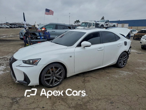 Lexus IS 2017 - Image 1 of 13