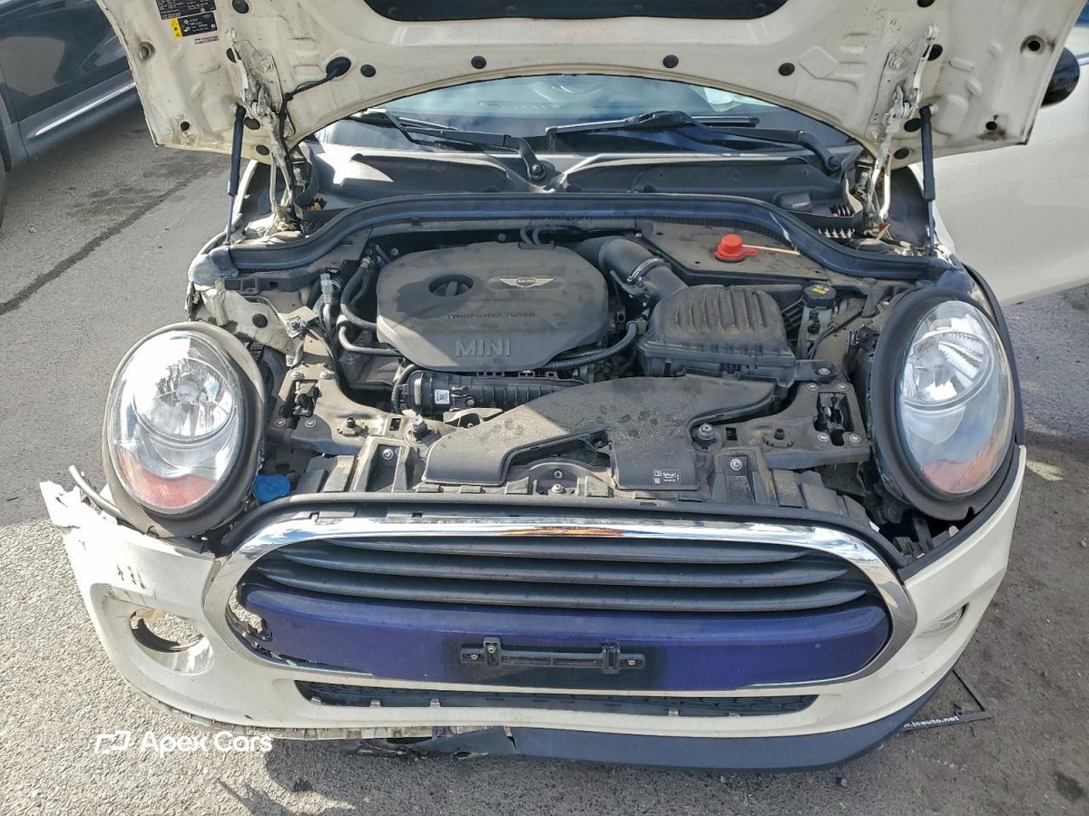 MINI Cooper 2018