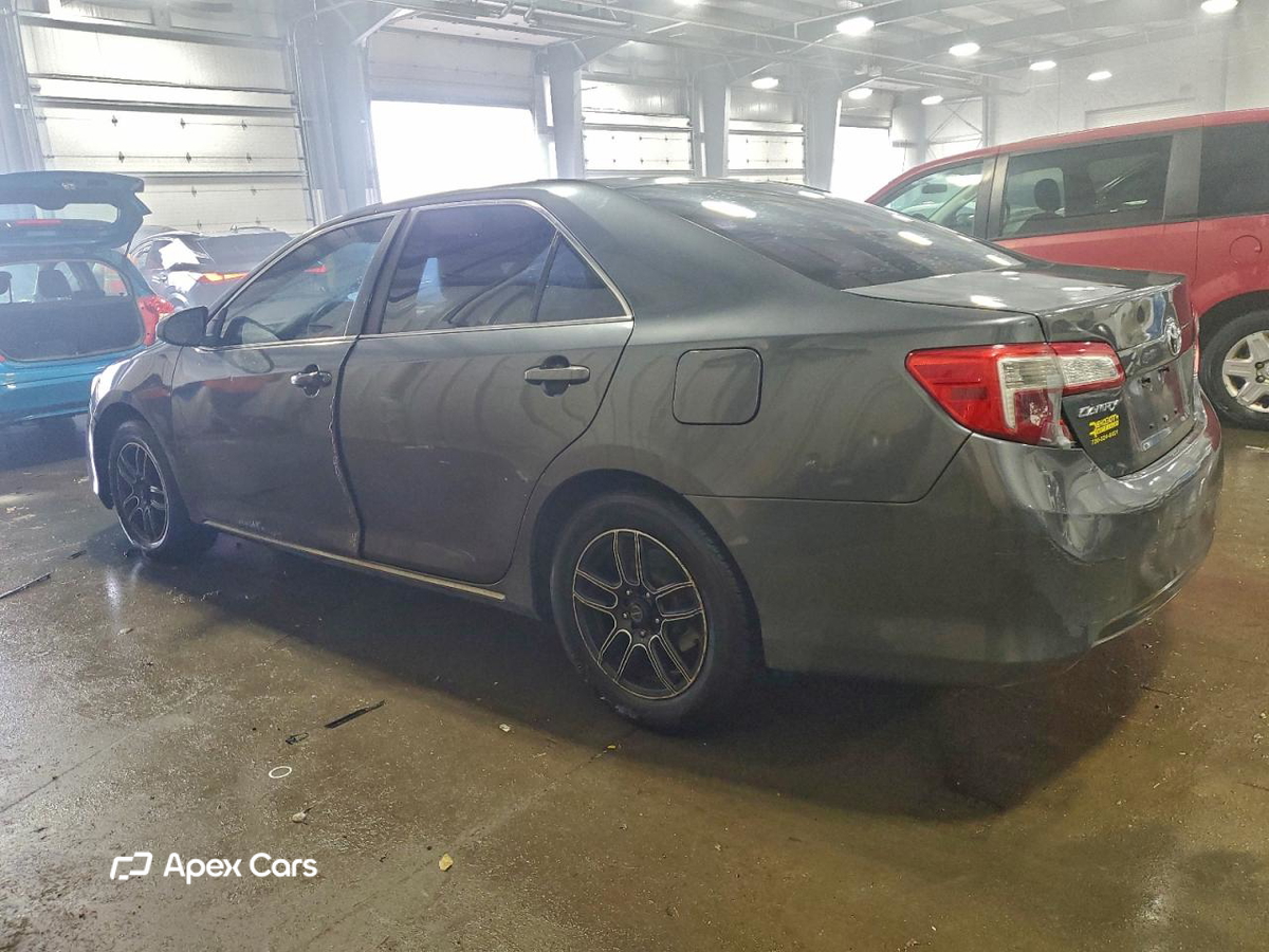 Toyota Camry 2012