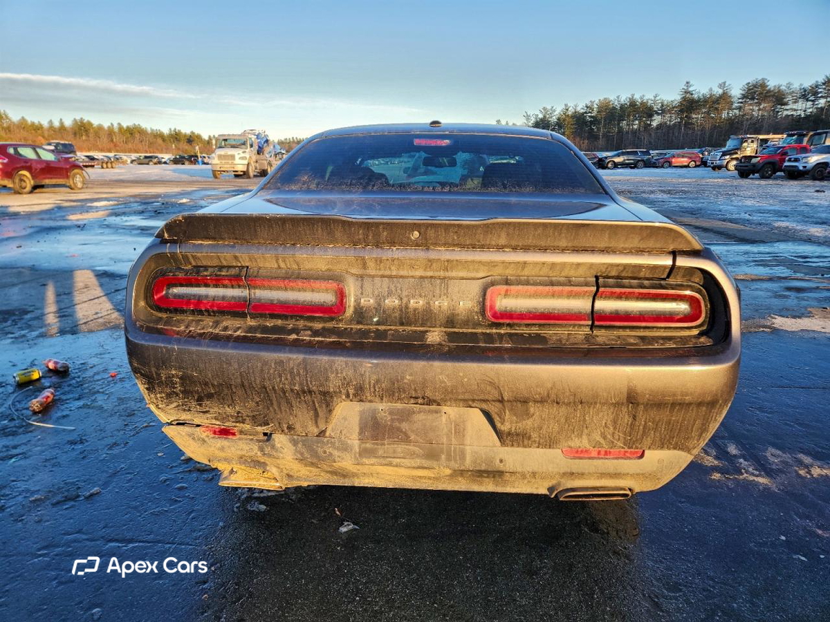 Dodge Challenger 2020