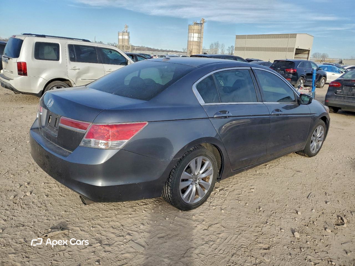 Honda Accord 2011