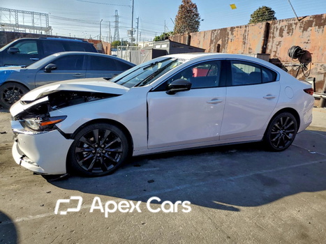 Mazda 3 2021 - Image 1 of 13