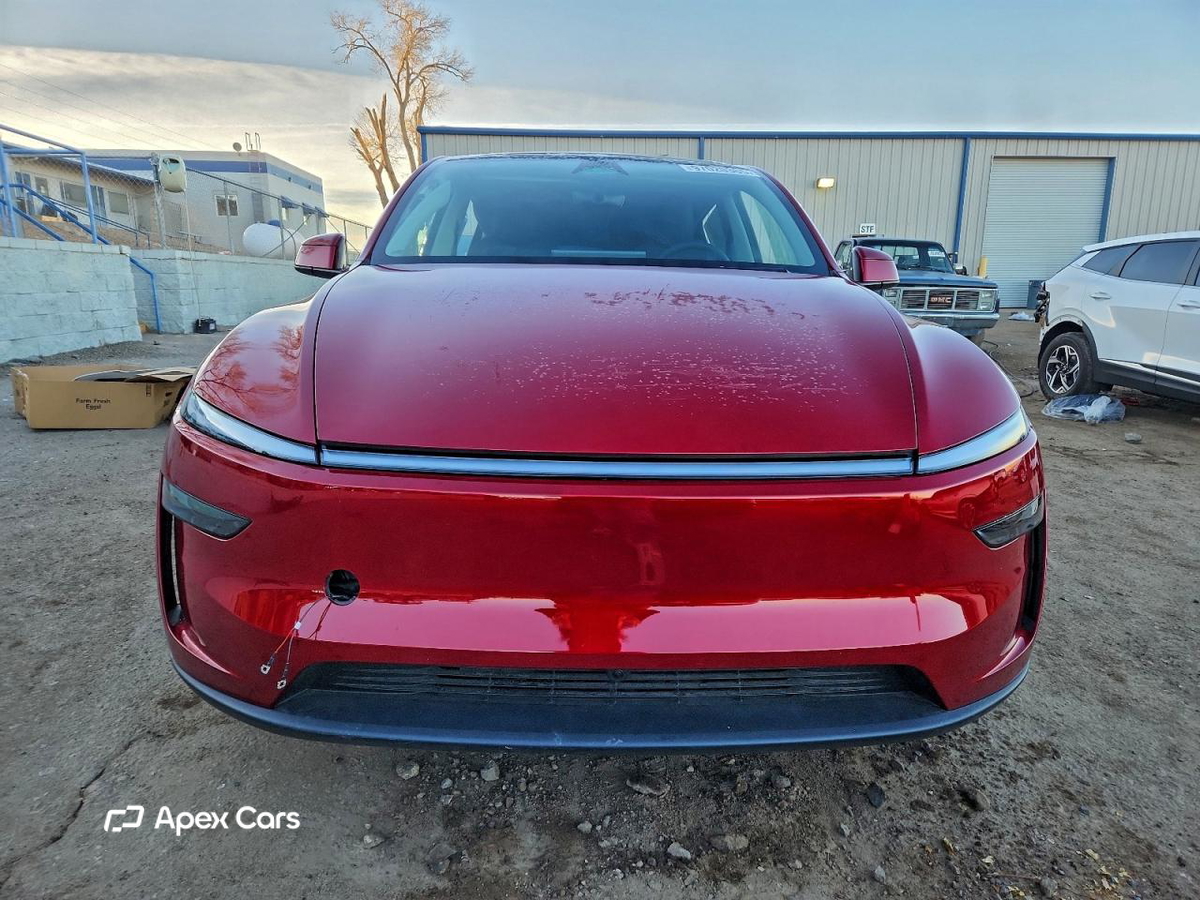Tesla Model Y 2026
