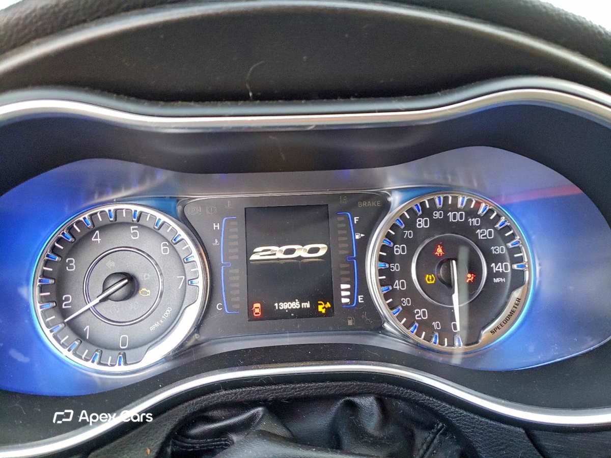 Chrysler 200 2015