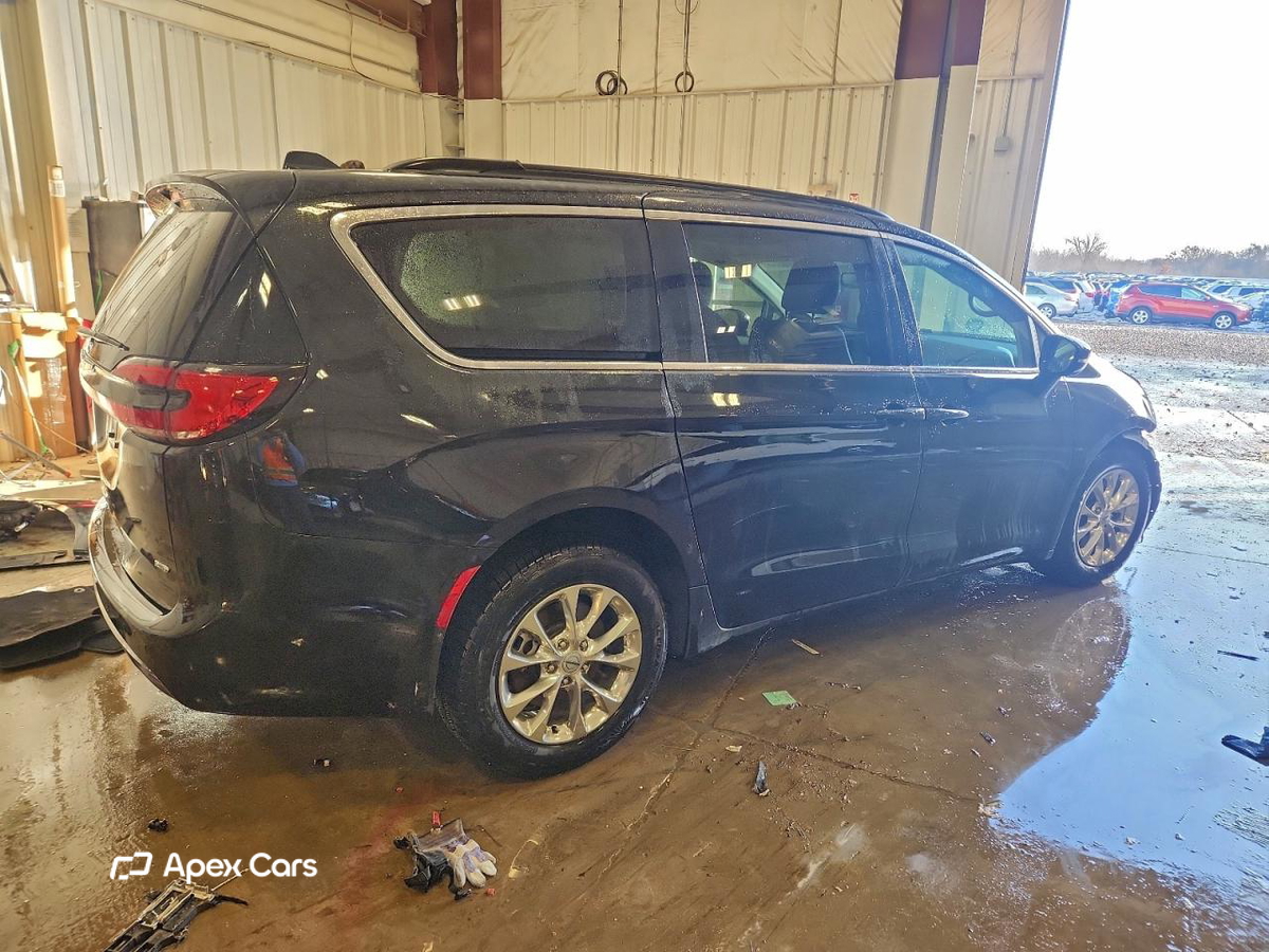 Chrysler Pacifica 2022