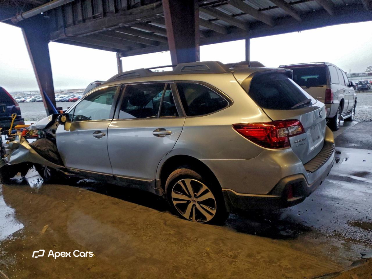 Subaru Outback 2018