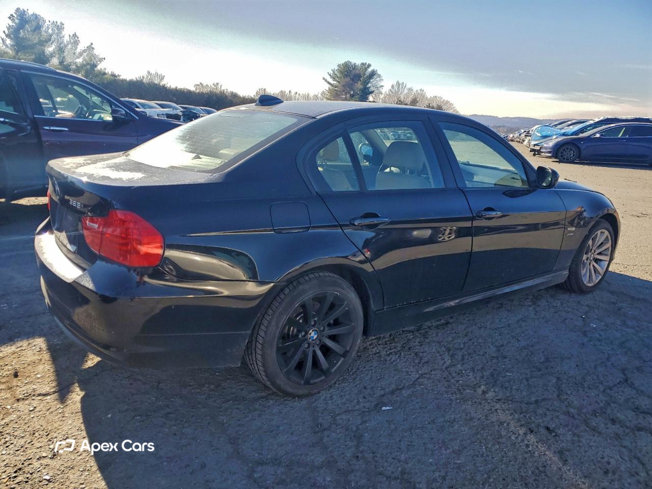 BMW Series 3 2011