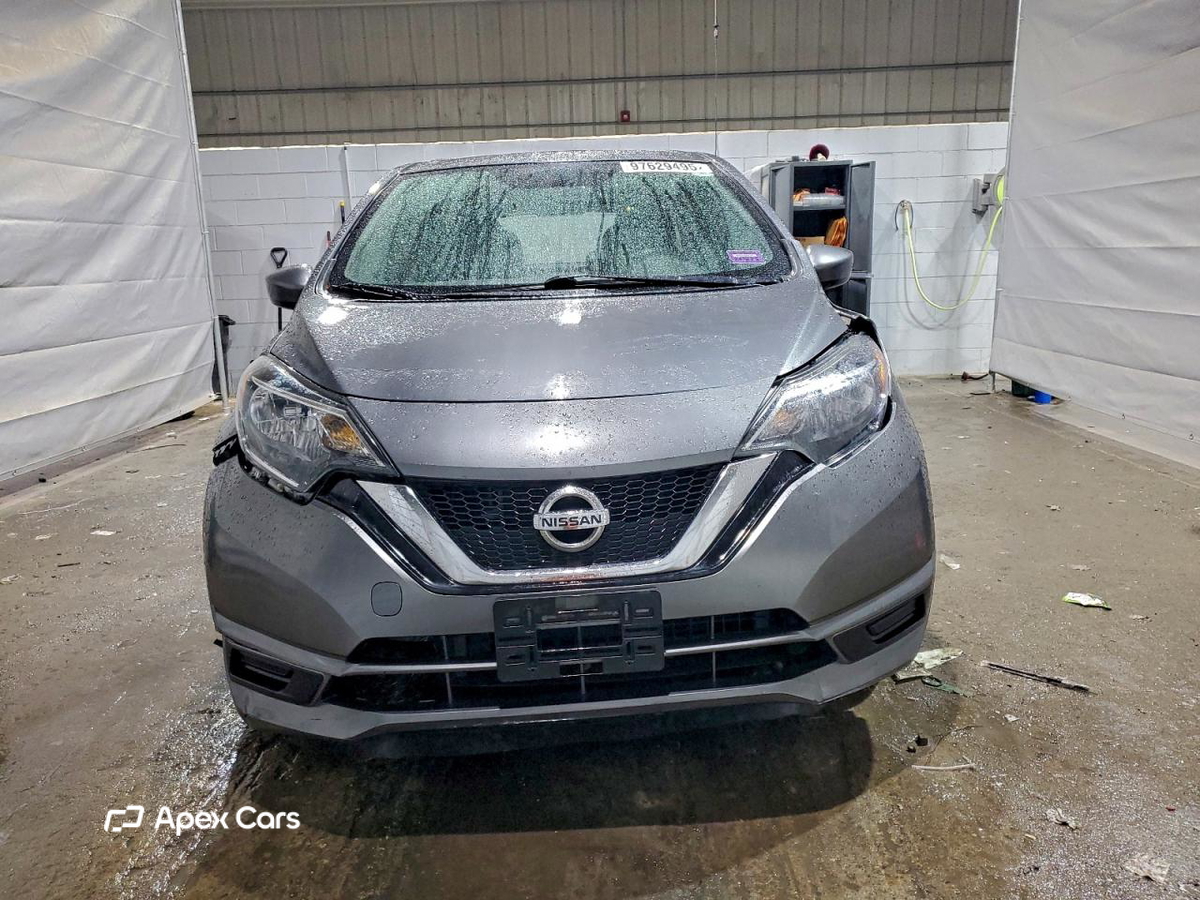 Nissan Versa 2017