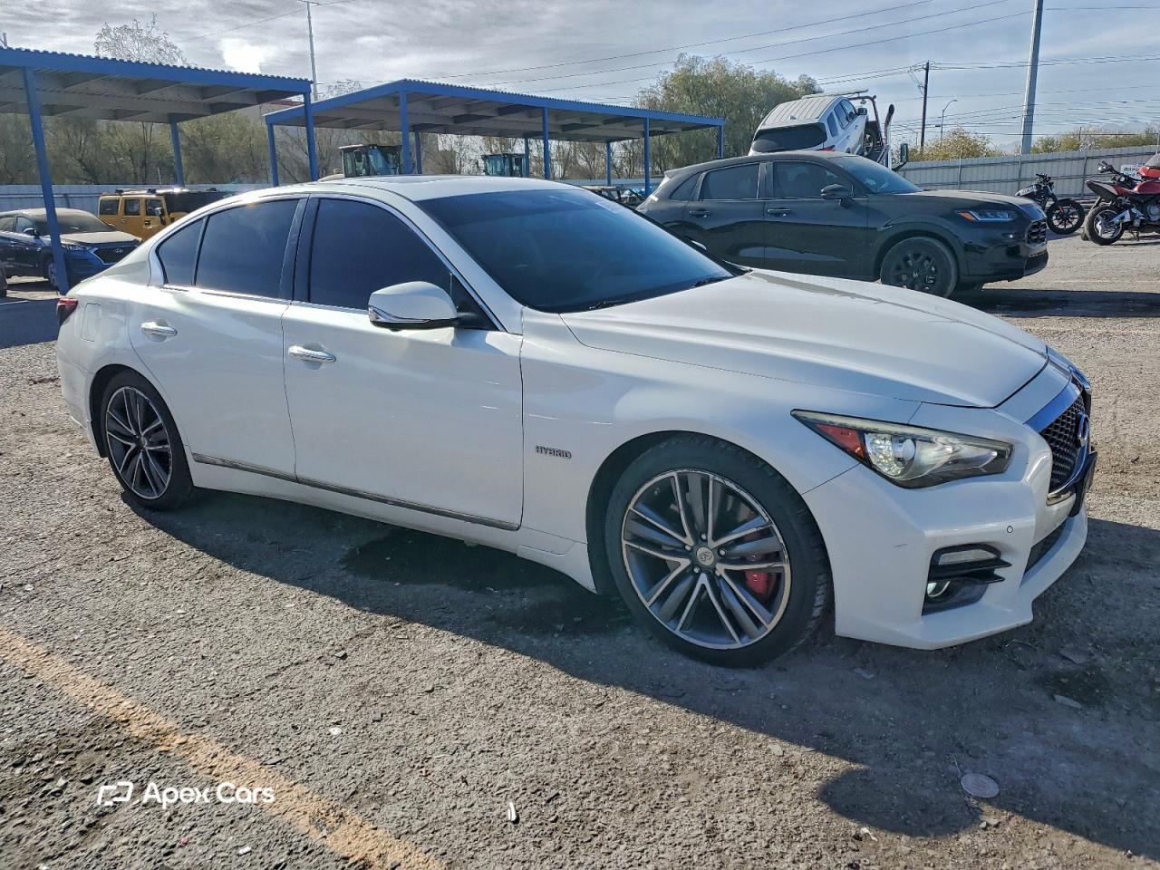 Infiniti Q50 2015